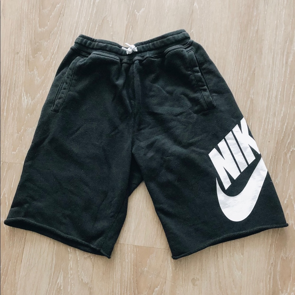 Black Nike Shorts